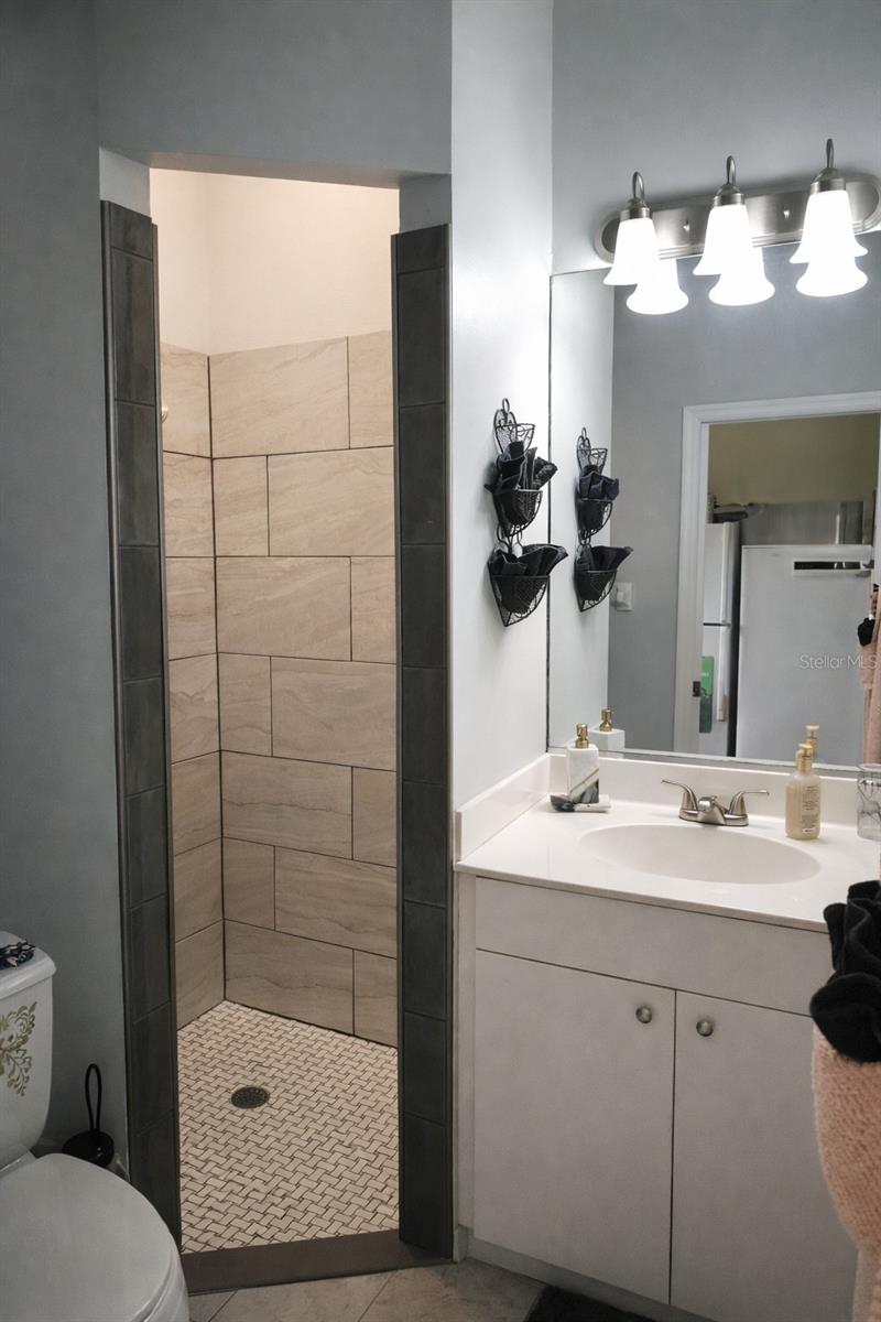 J B LEFFINGWELL - Residential