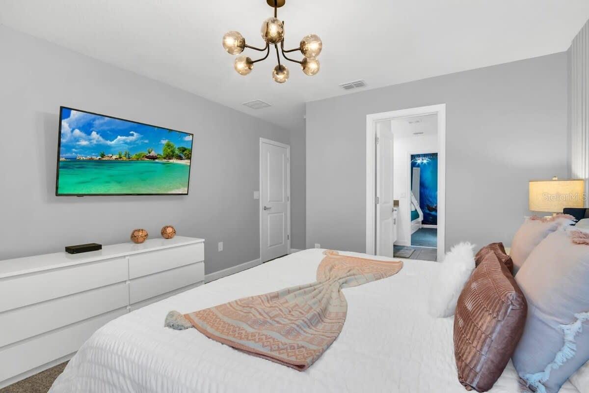 COVE AT STOREY LAKE III - Residential