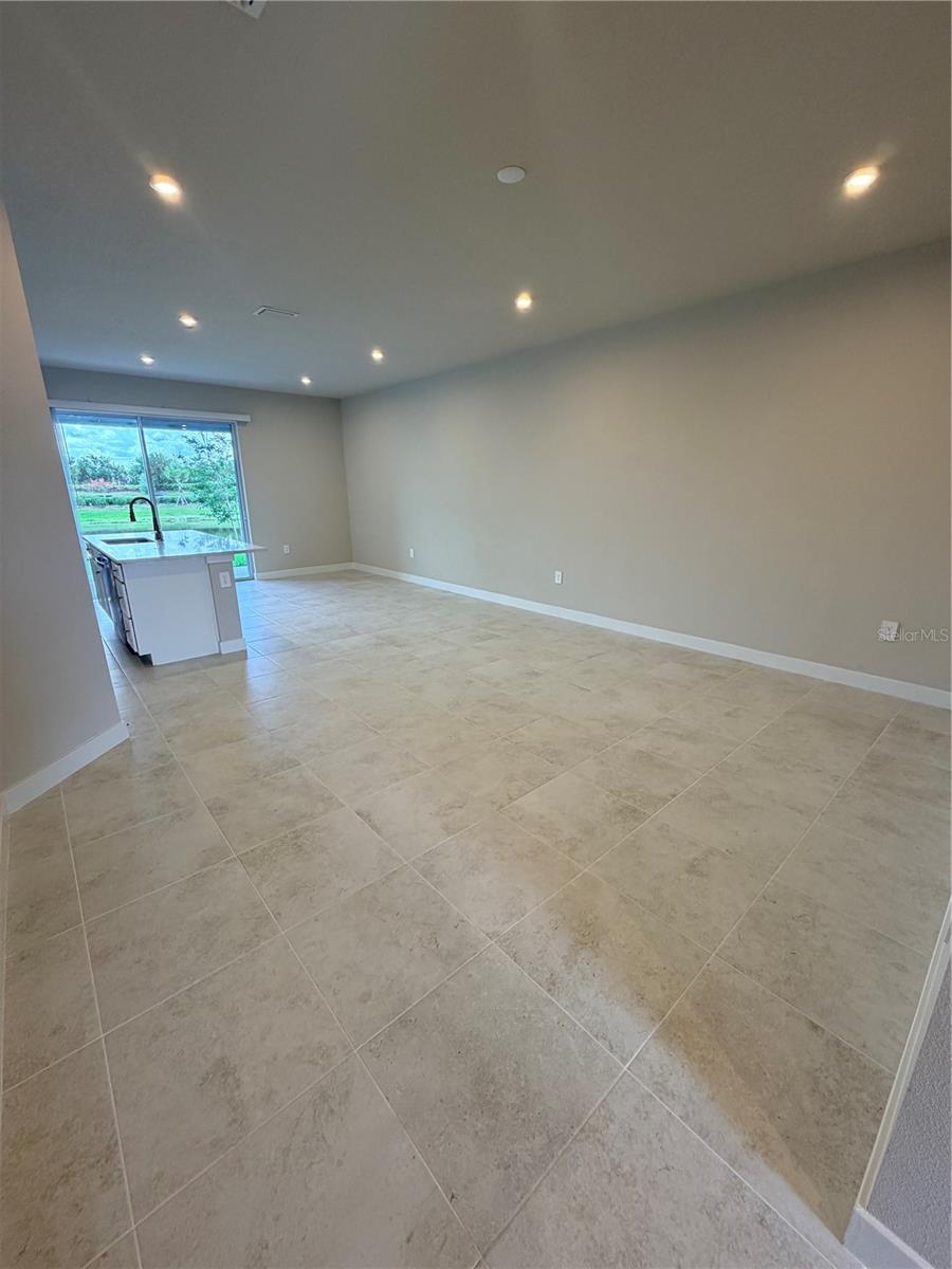 12314 AMBER CREEK CIRCLE