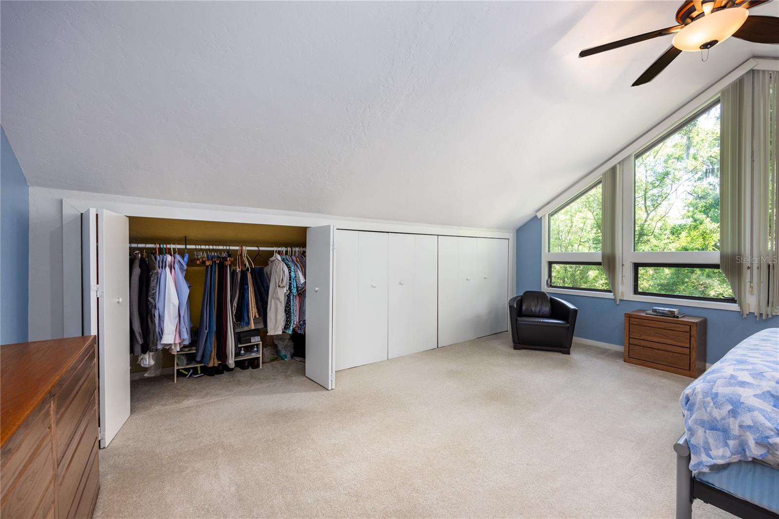 COLCLOUGH HILL - Residential