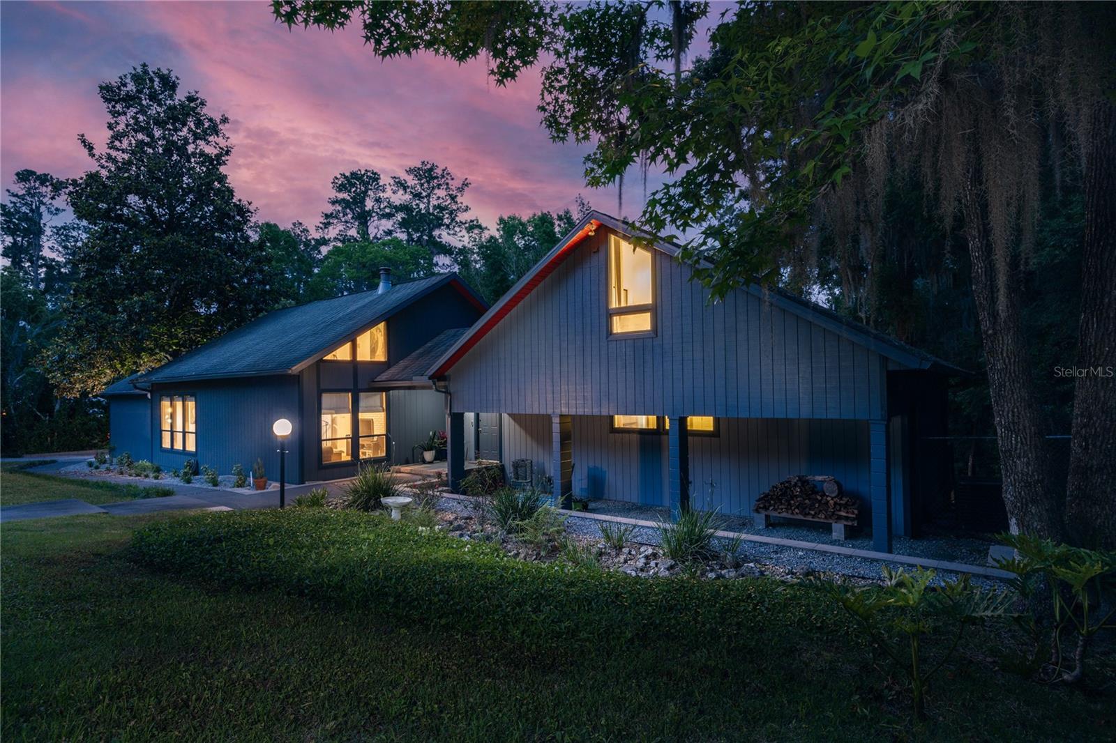 COLCLOUGH HILL - Residential