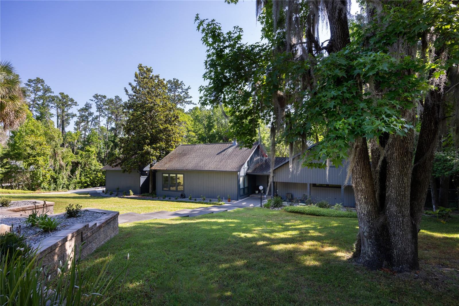 COLCLOUGH HILL - Residential