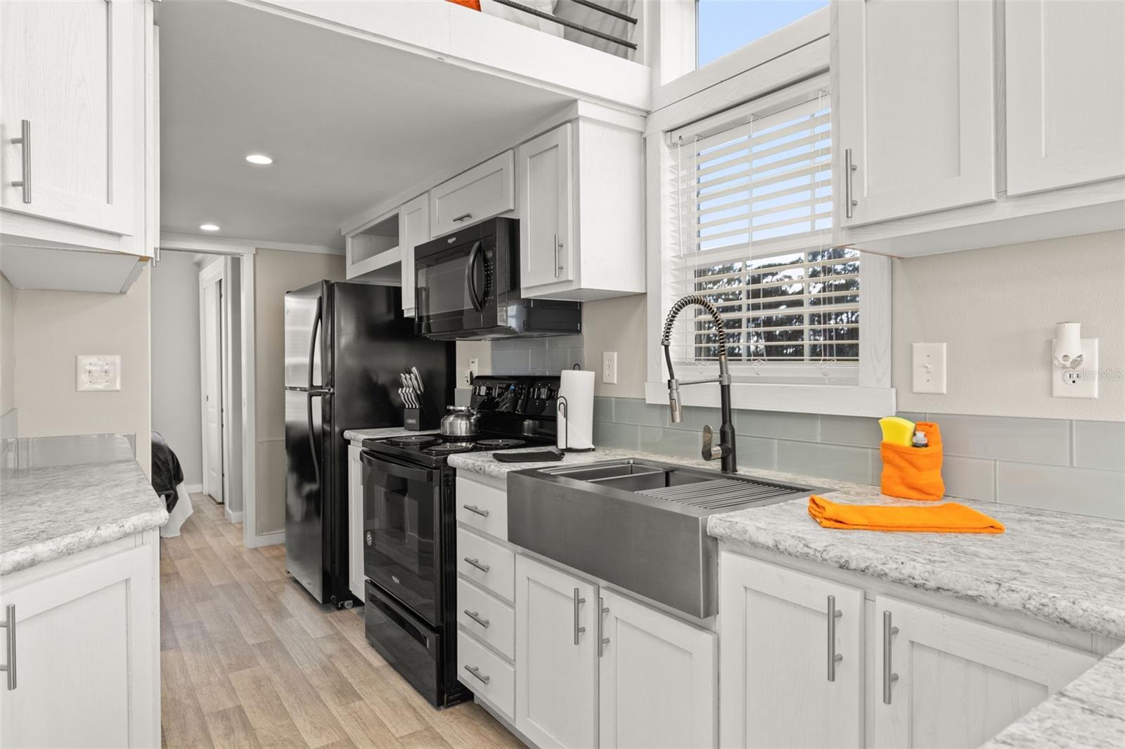 NONRESIDENTIAL CONDO - Residential