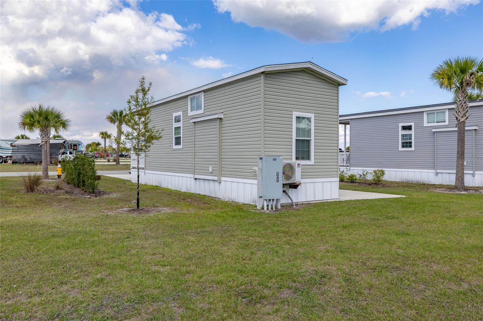 NONRESIDENTIAL CONDO - Residential