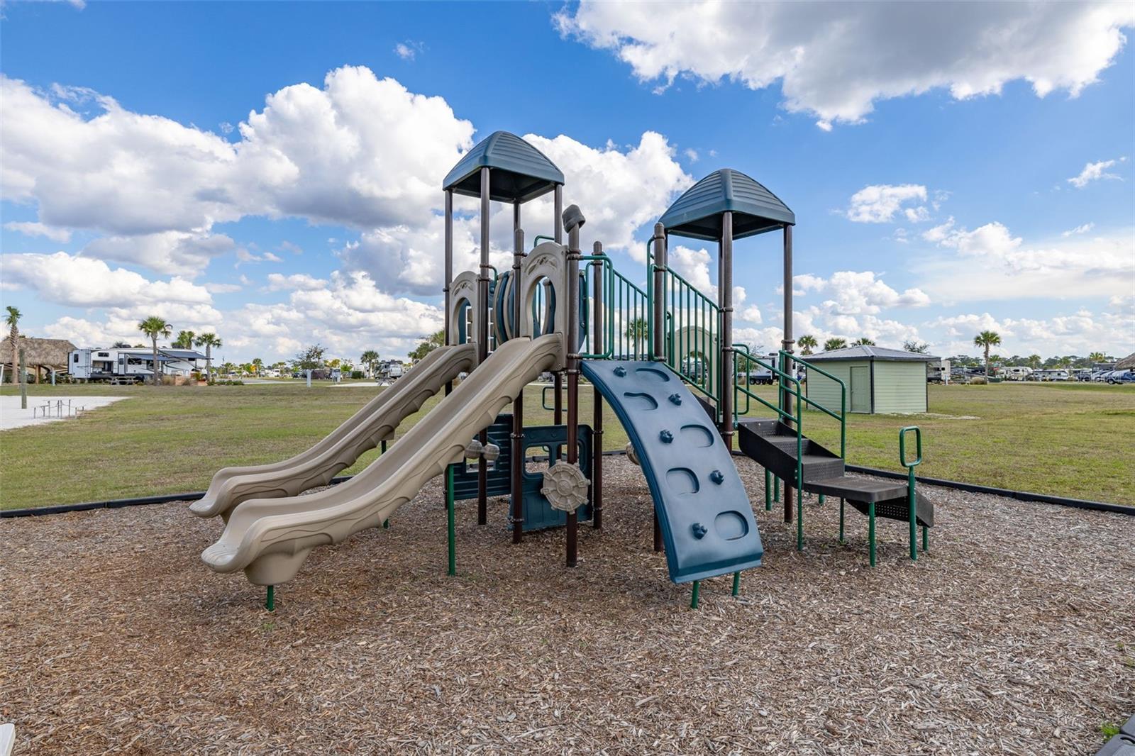 NONRESIDENTIAL CONDO - Residential