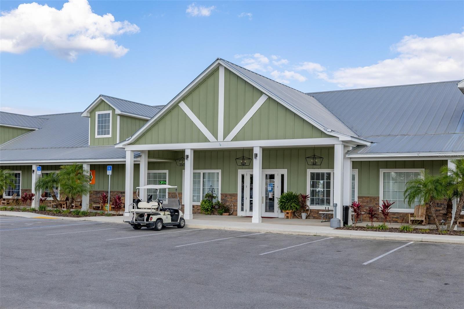 NONRESIDENTIAL CONDO - Residential