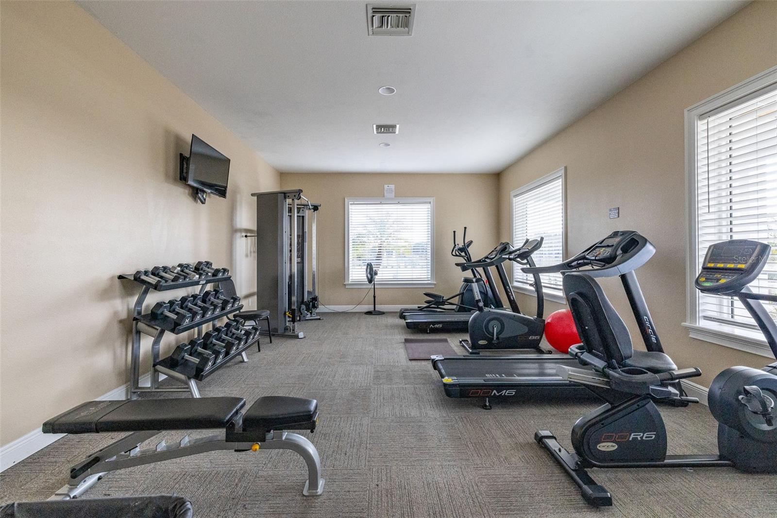 NONRESIDENTIAL CONDO - Residential