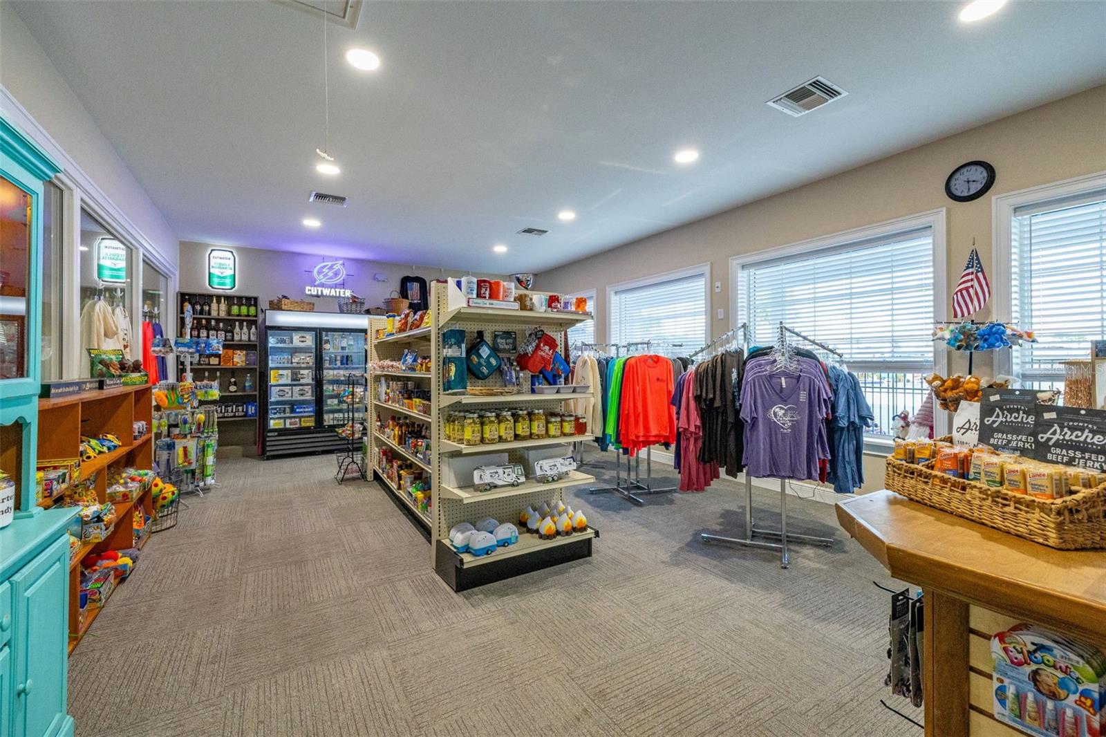 NONRESIDENTIAL CONDO - Residential