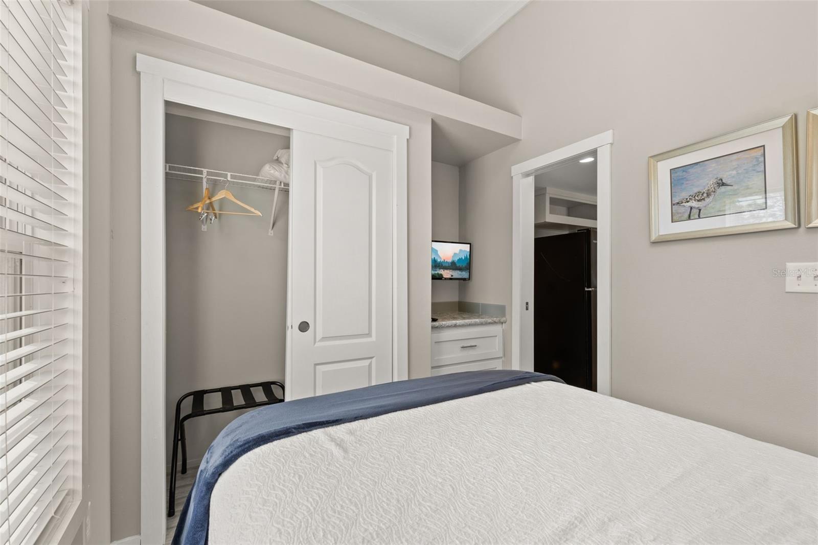 NONRESIDENTIAL CONDO - Residential