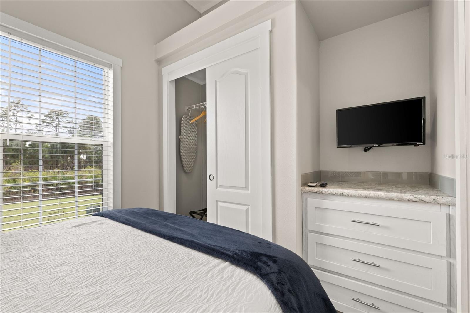 NONRESIDENTIAL CONDO - Residential