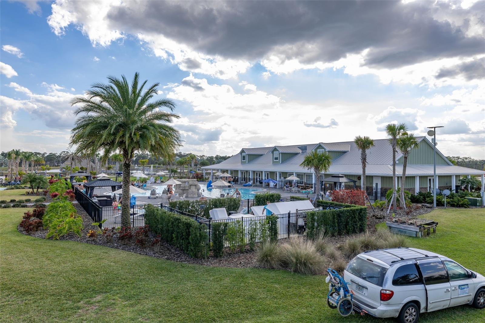 NONRESIDENTIAL CONDO - Residential