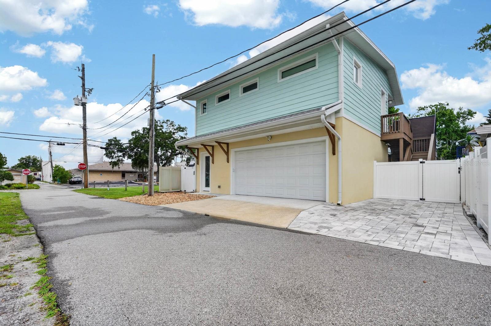 ANDREWS PROP - Residential