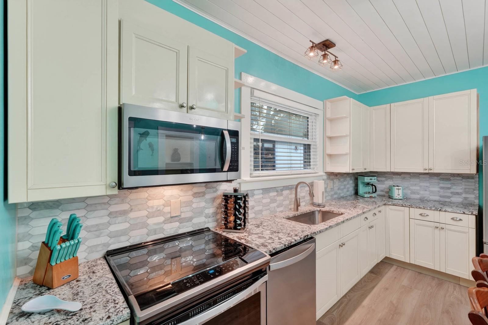 ANDREWS PROP - Residential