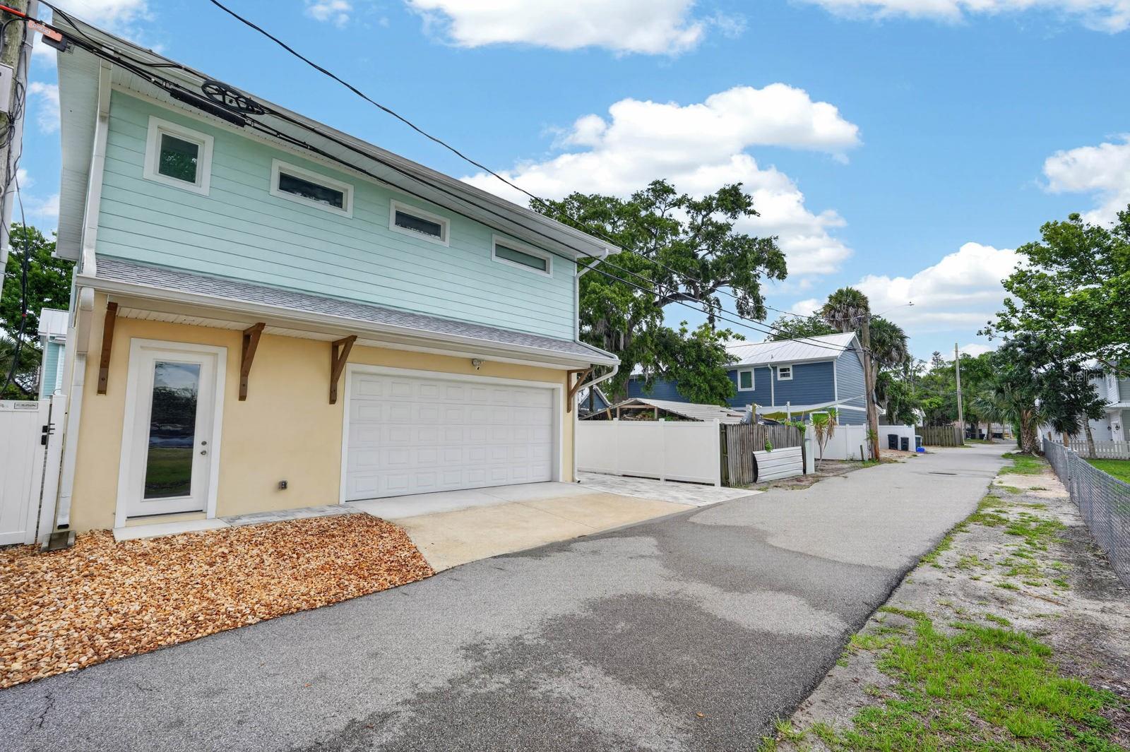 ANDREWS PROP - Residential