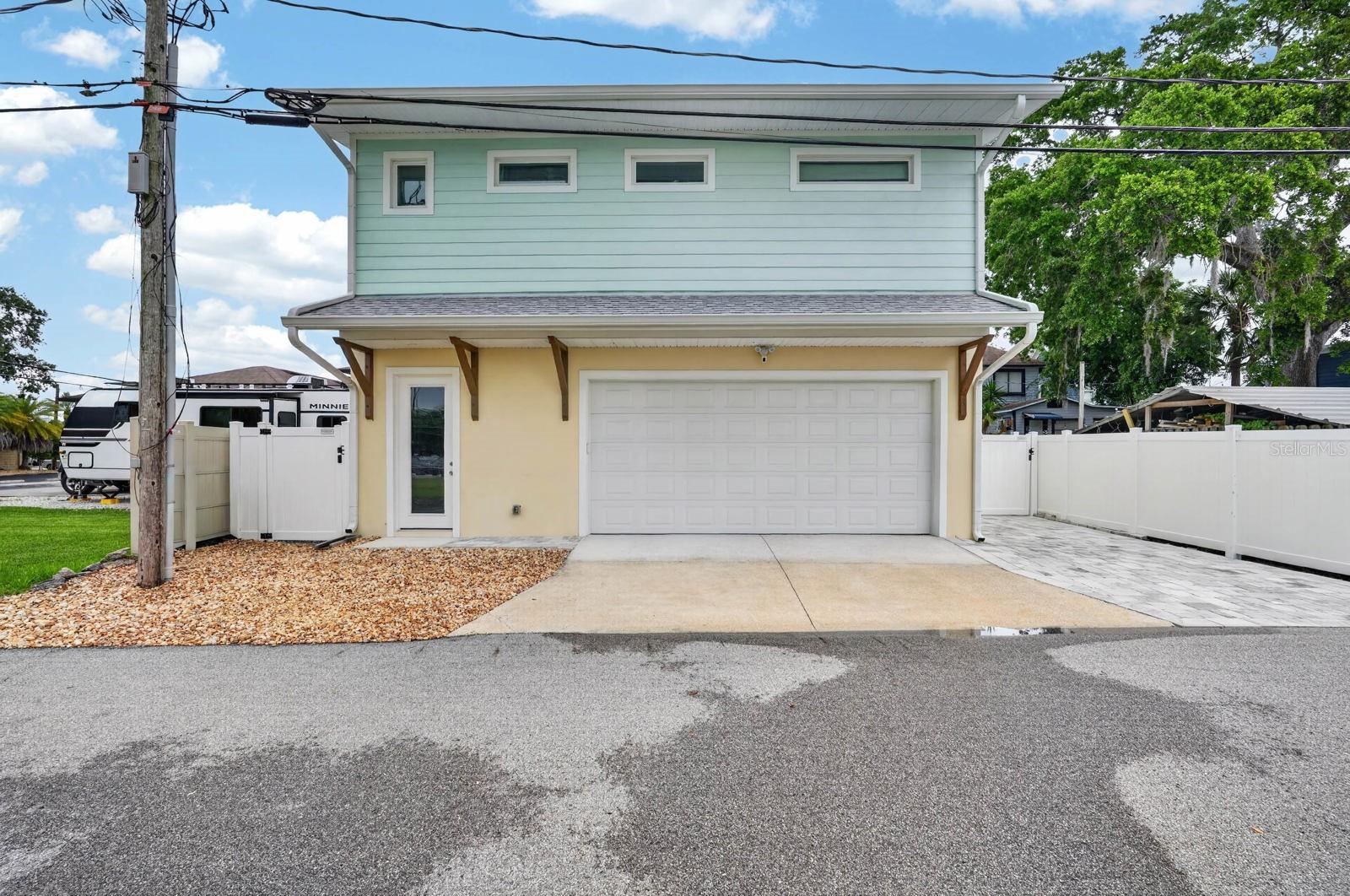 ANDREWS PROP - Residential