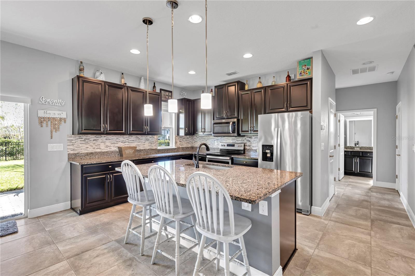 WESTPORT RESERVE - Residential