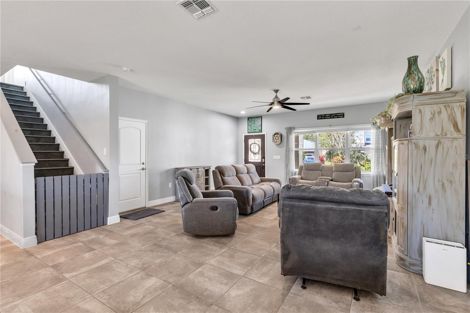 WESTPORT RESERVE - Residential