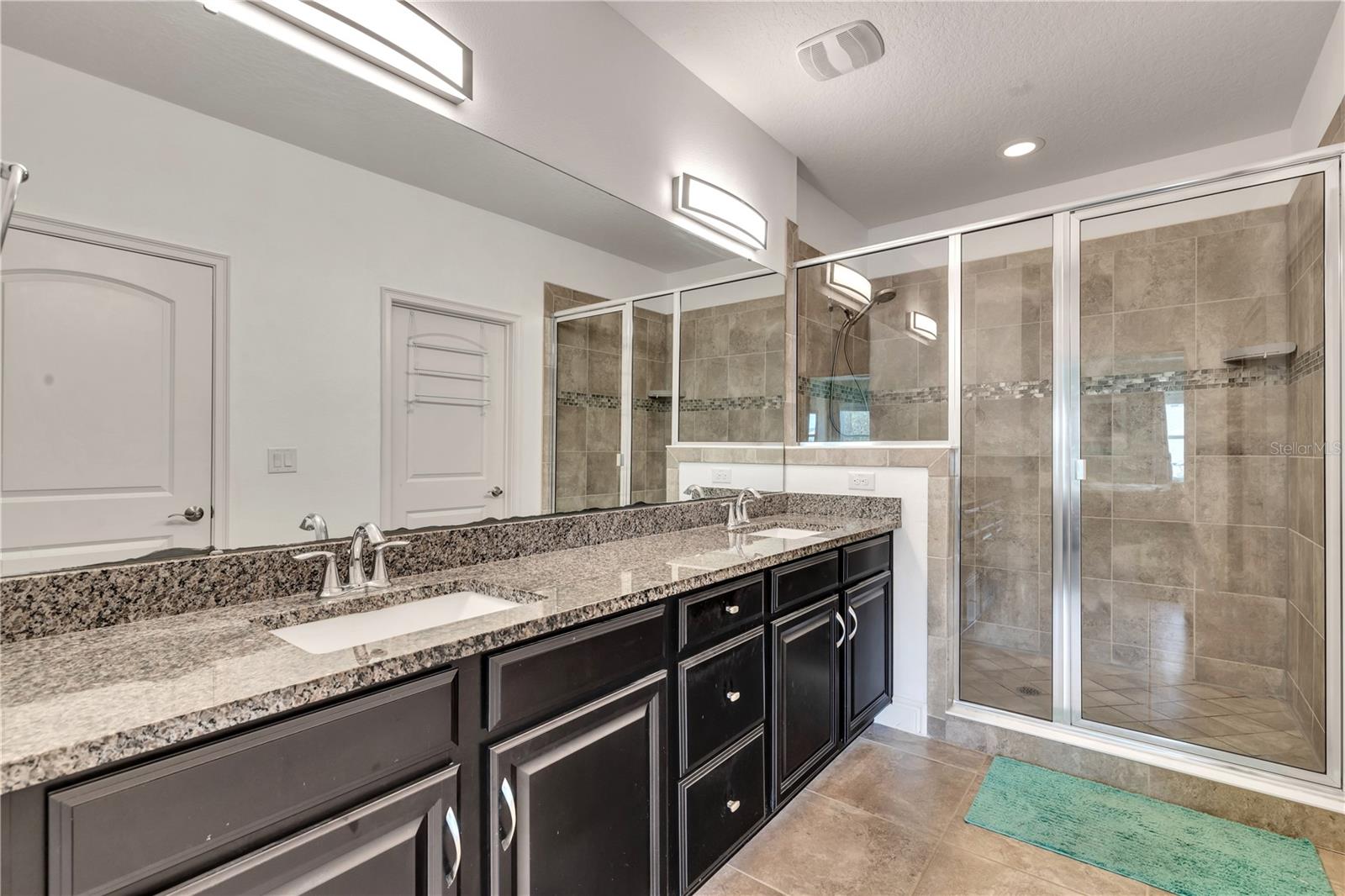 WESTPORT RESERVE - Residential