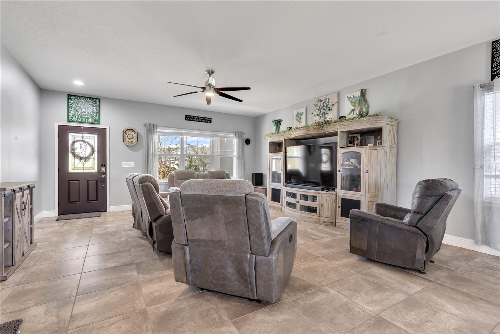 WESTPORT RESERVE - Residential