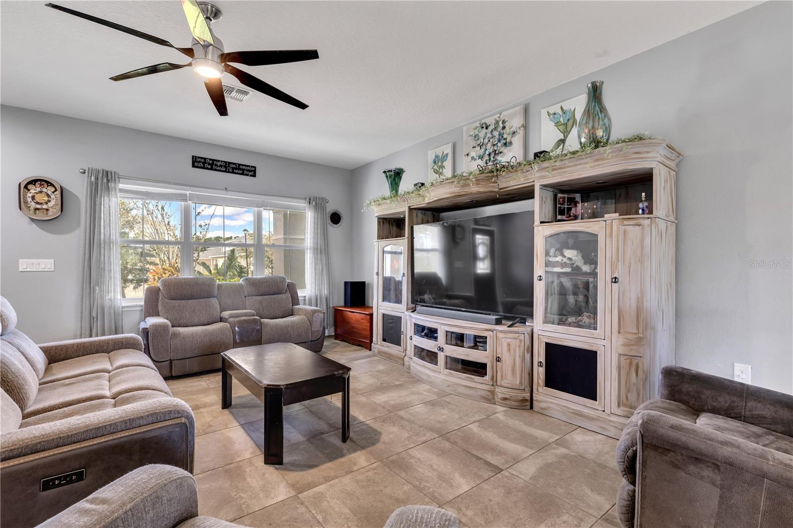 WESTPORT RESERVE - Residential