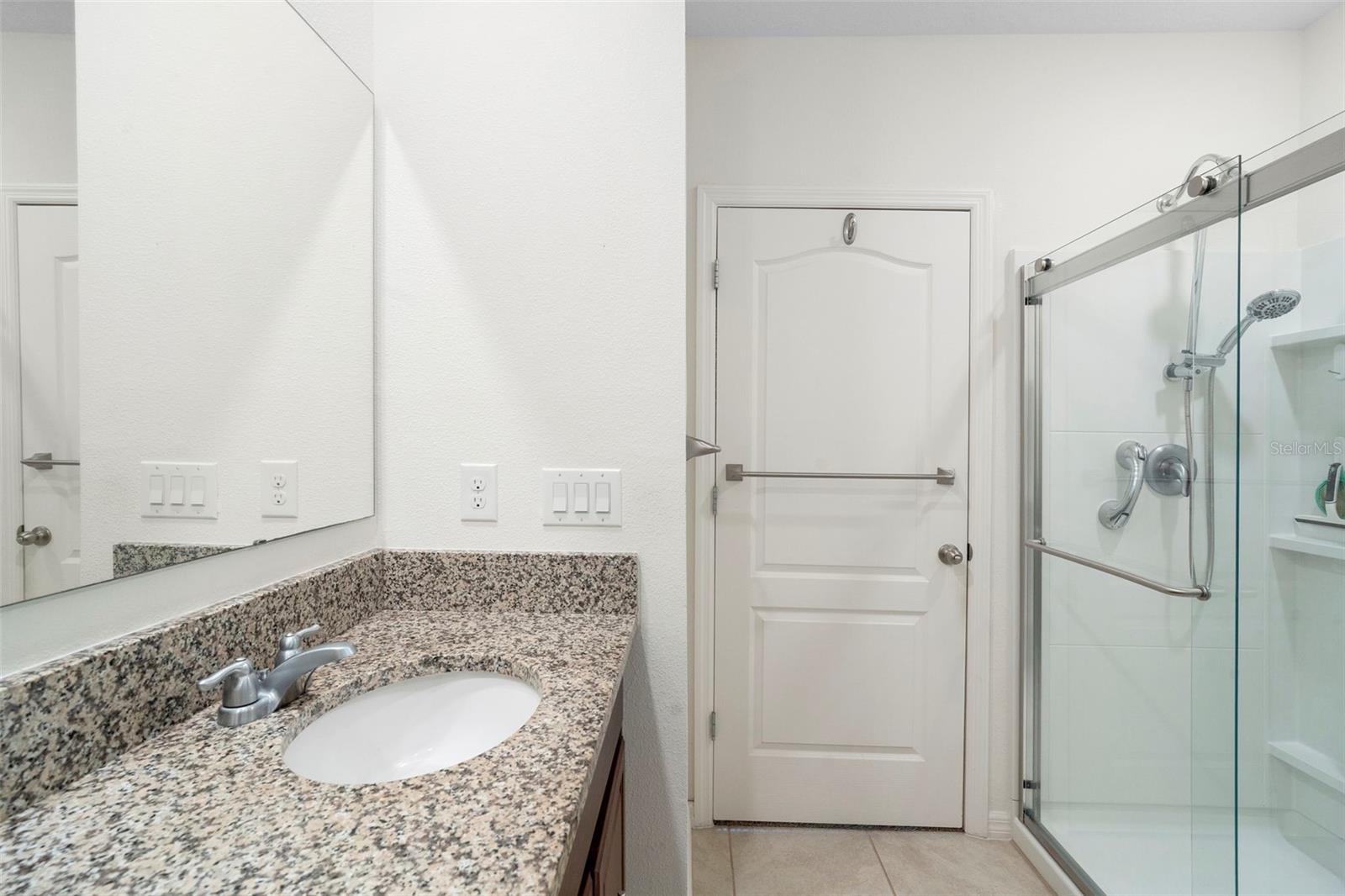 VICTORIA OAKS PH A - Residential