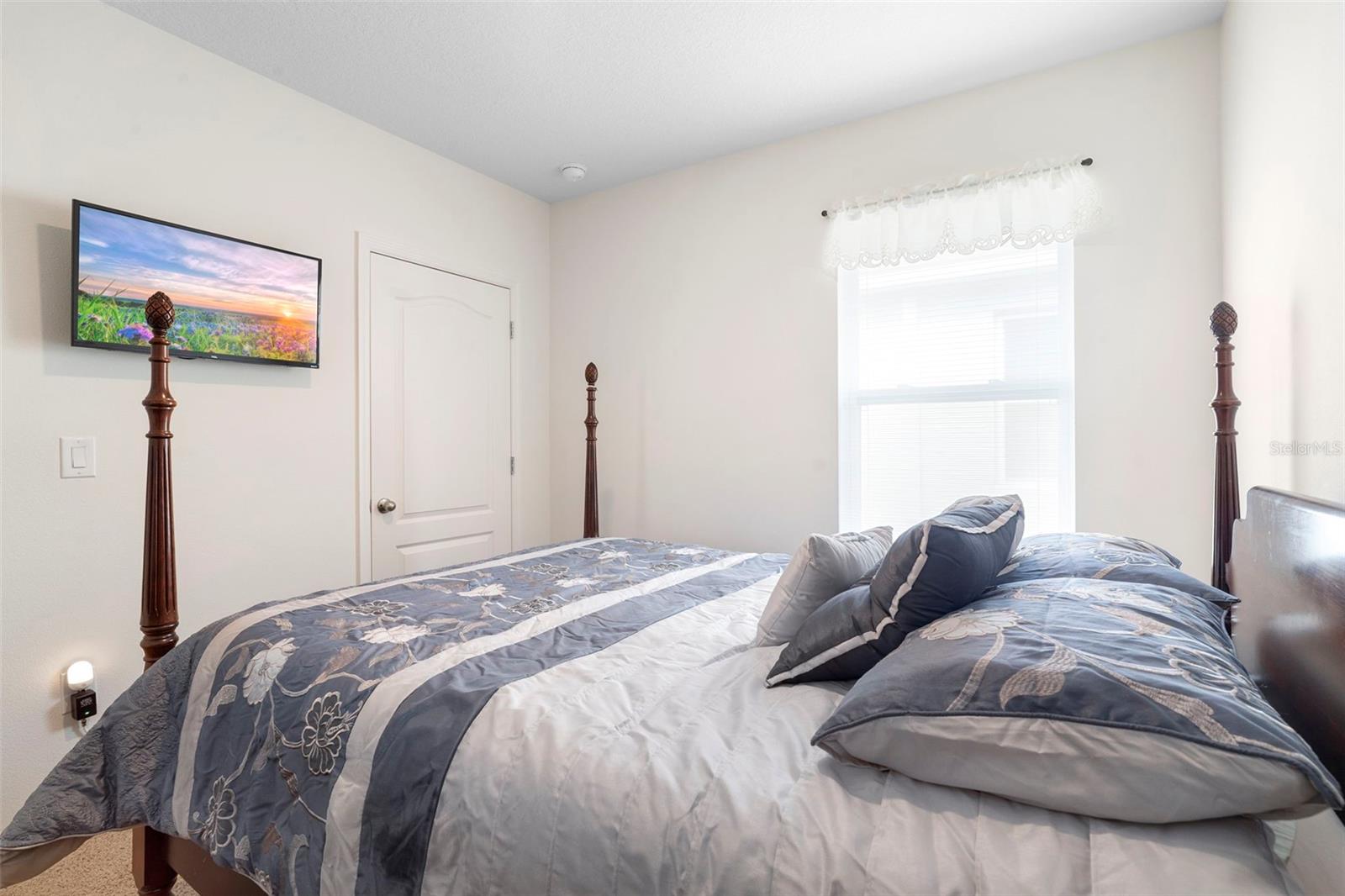 VICTORIA OAKS PH A - Residential