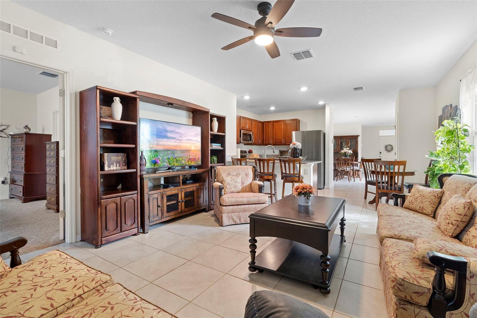 VICTORIA OAKS PH A - Residential