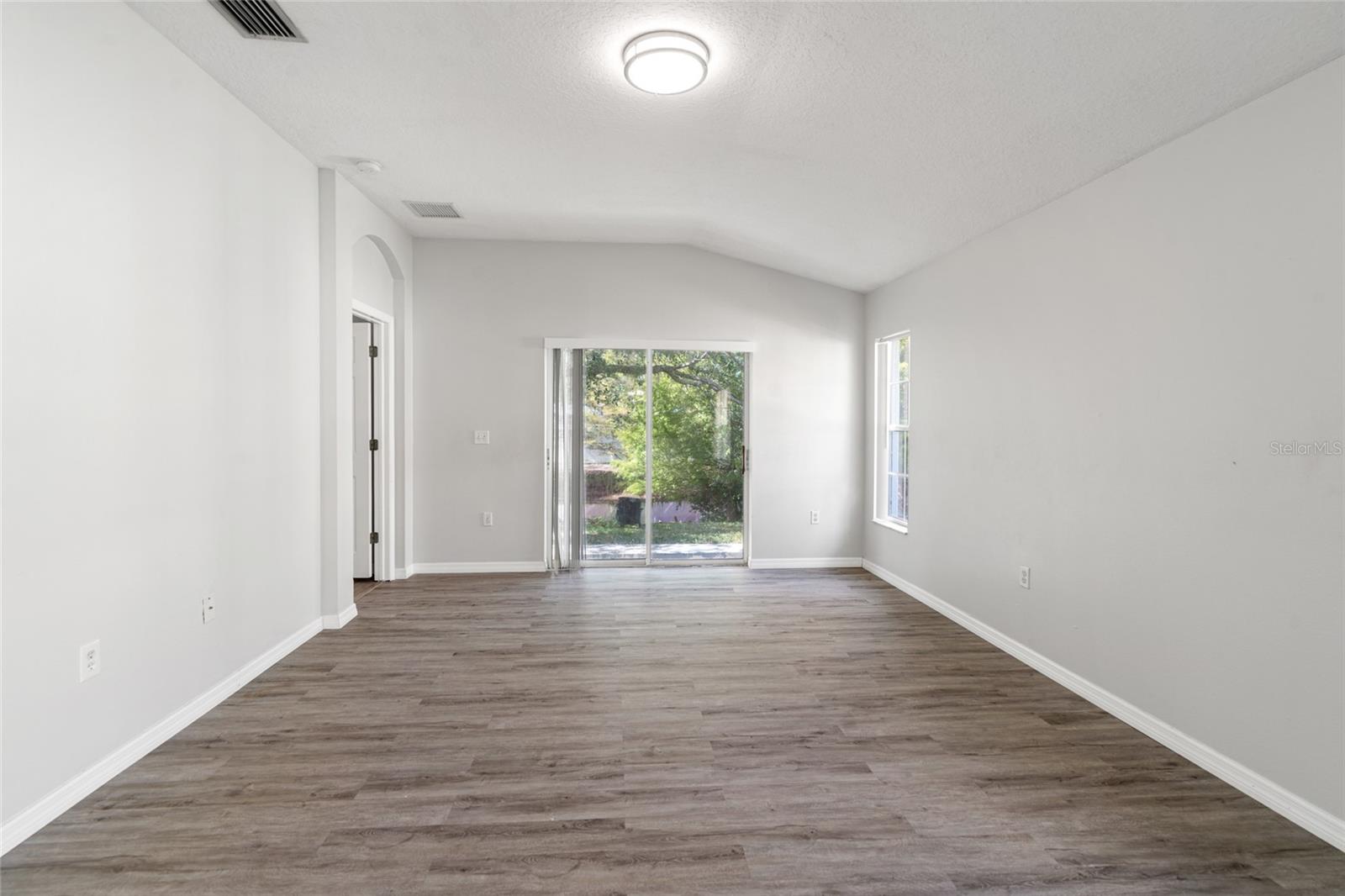 LAKE BERNADETTE PRCL 15B - Residential