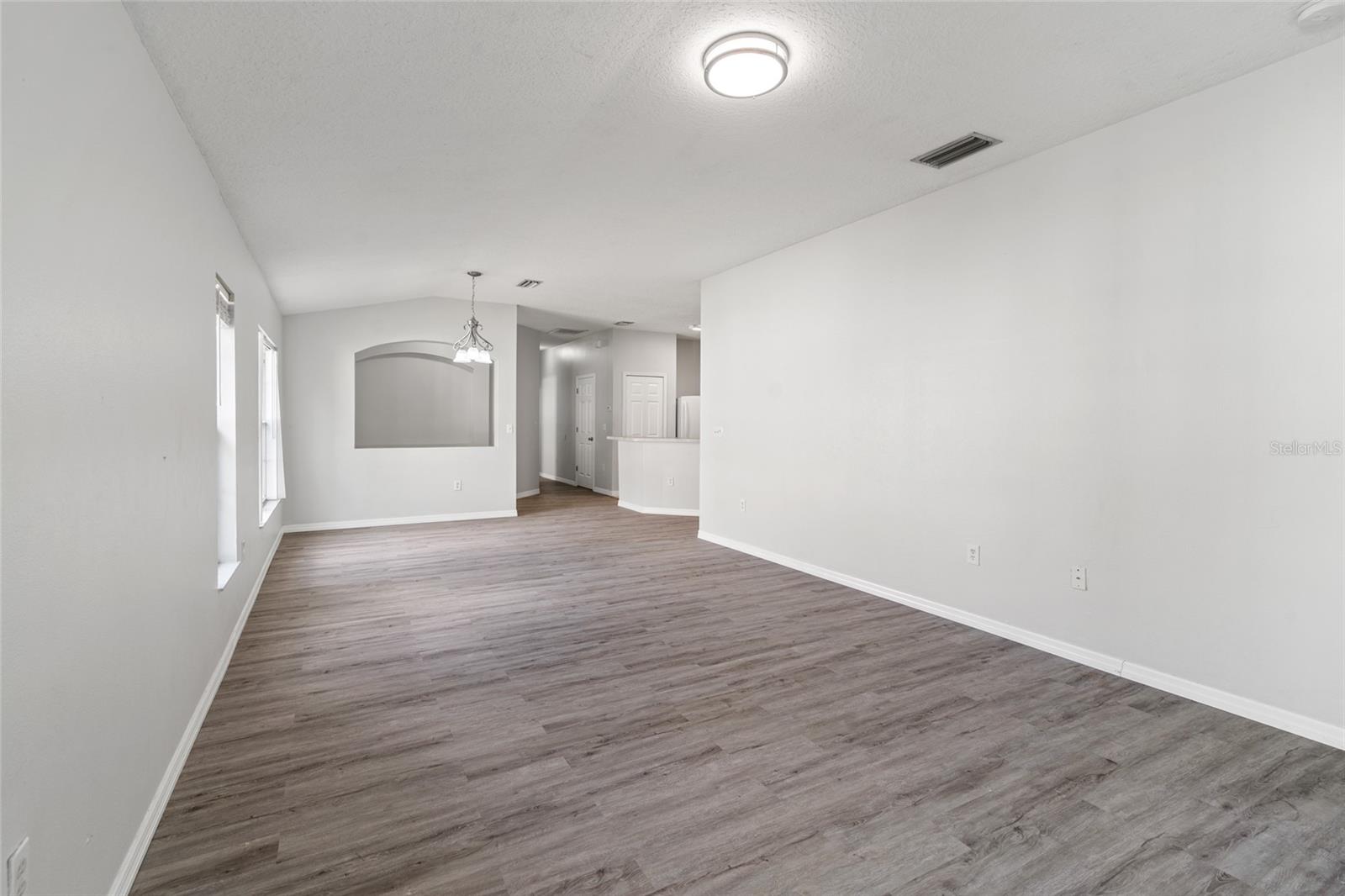 LAKE BERNADETTE PRCL 15B - Residential