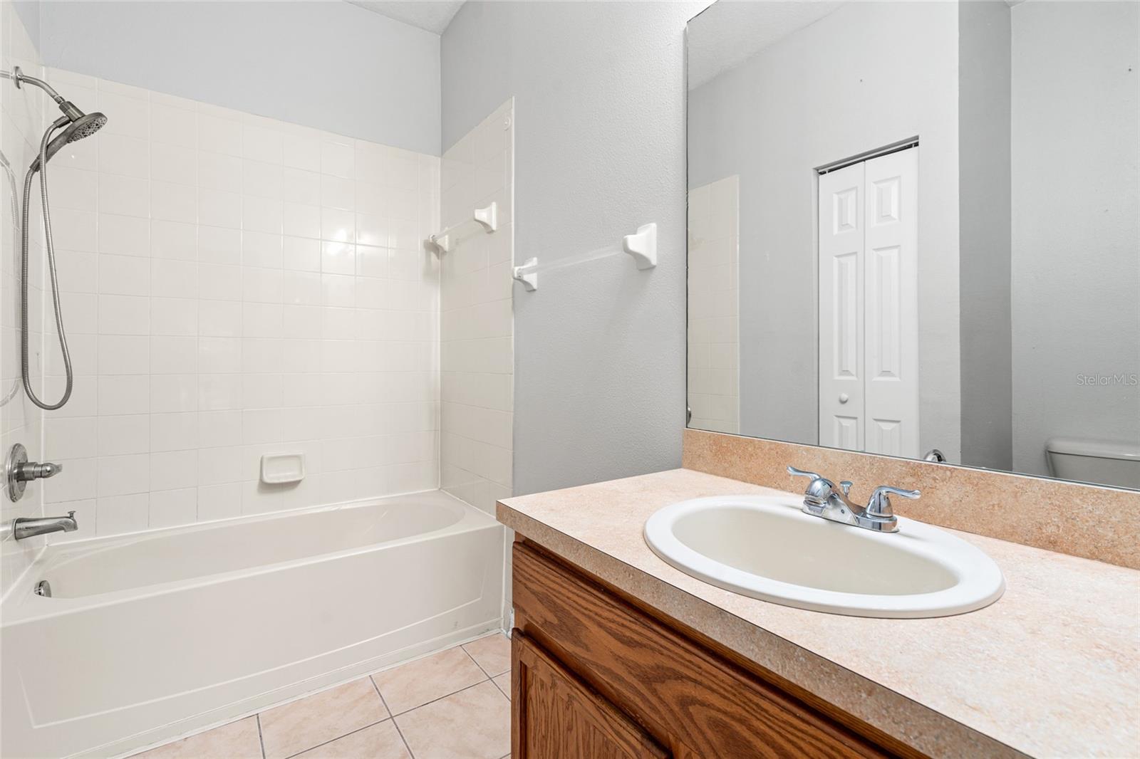 LAKE BERNADETTE PRCL 15B - Residential