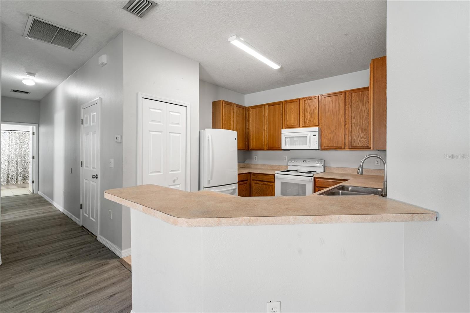 LAKE BERNADETTE PRCL 15B - Residential