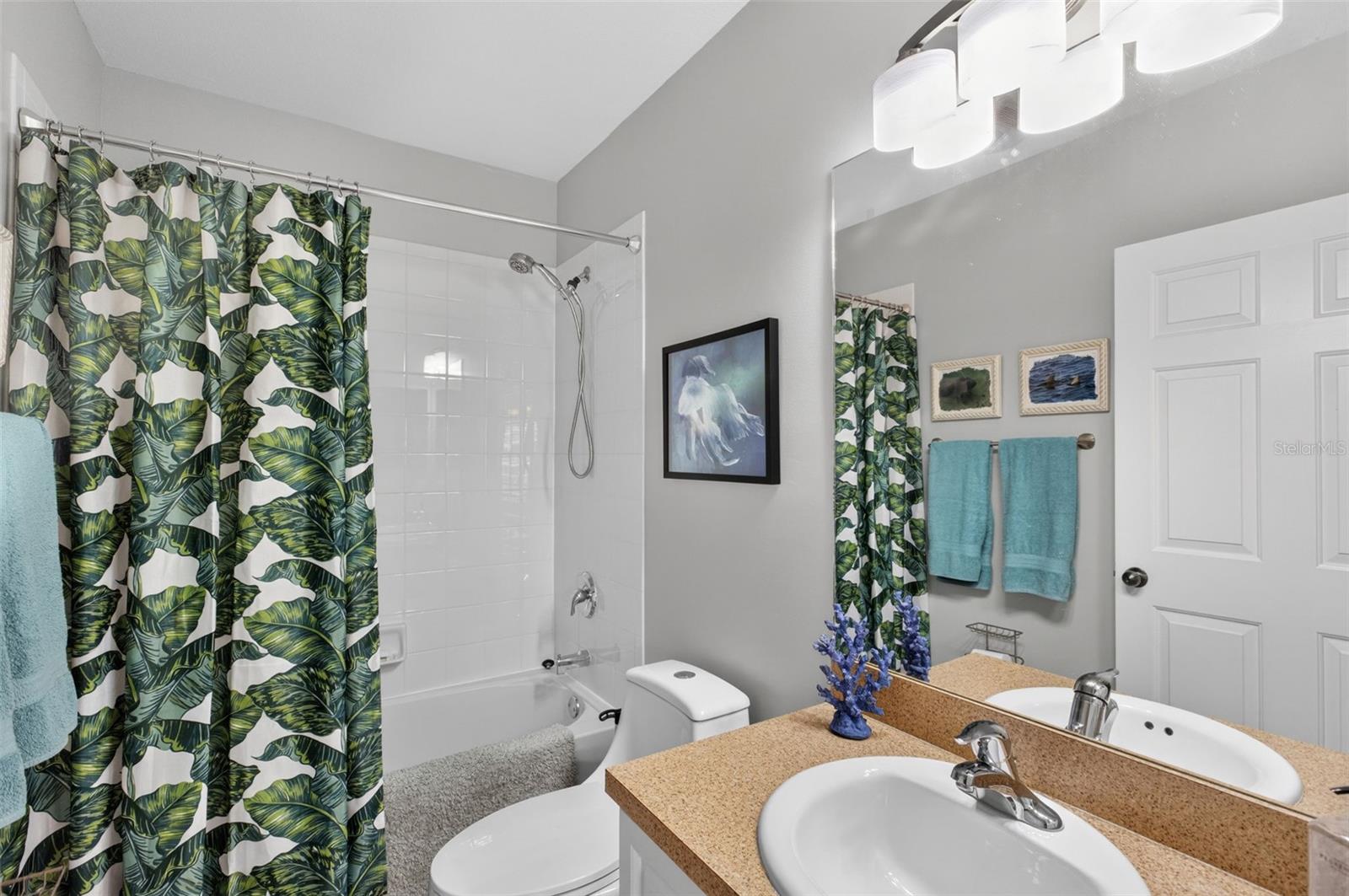 LAKE VIEW CONDO AT HERITAGE - Residential