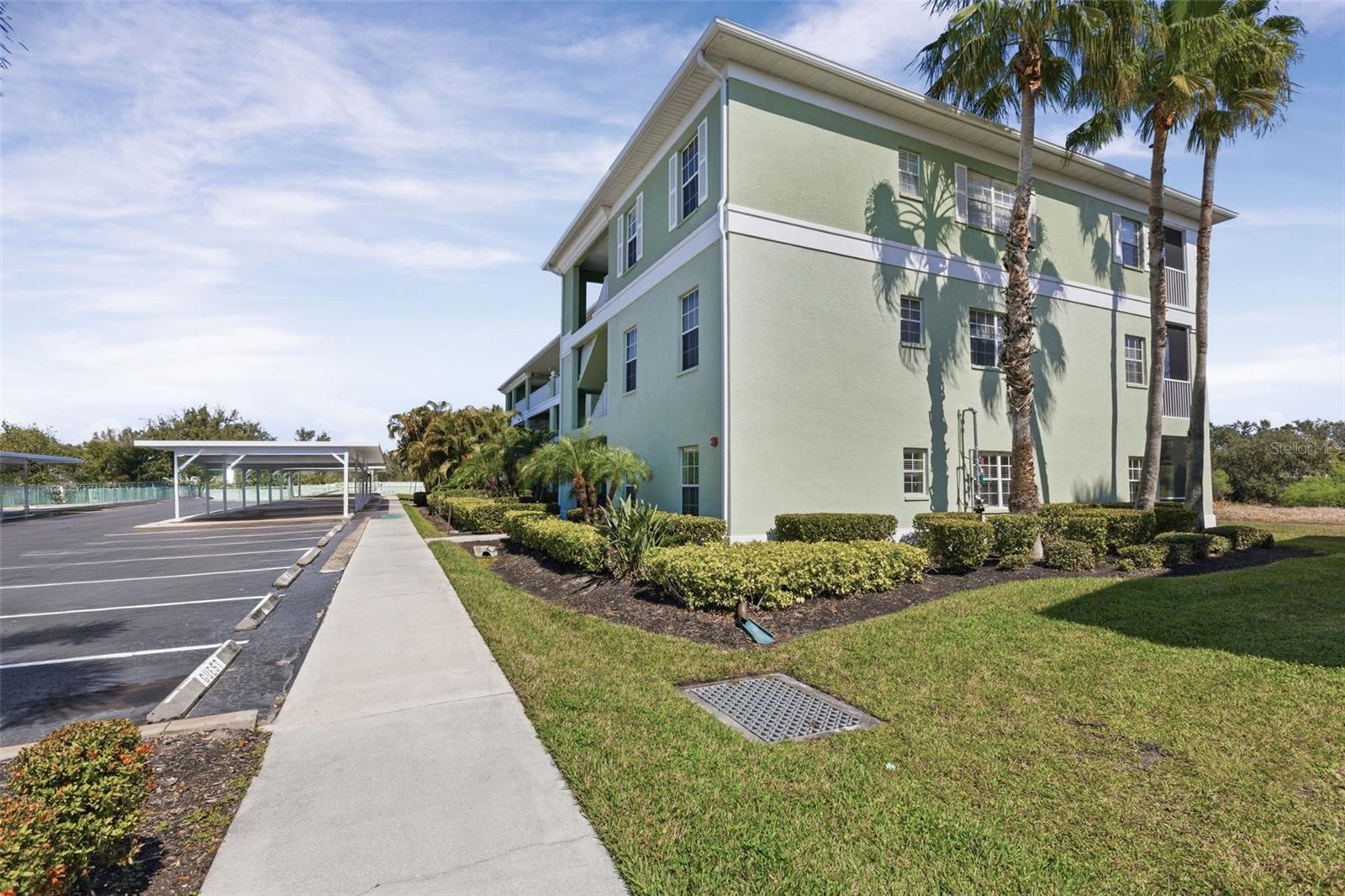 LAKE VIEW CONDO AT HERITAGE - Residential