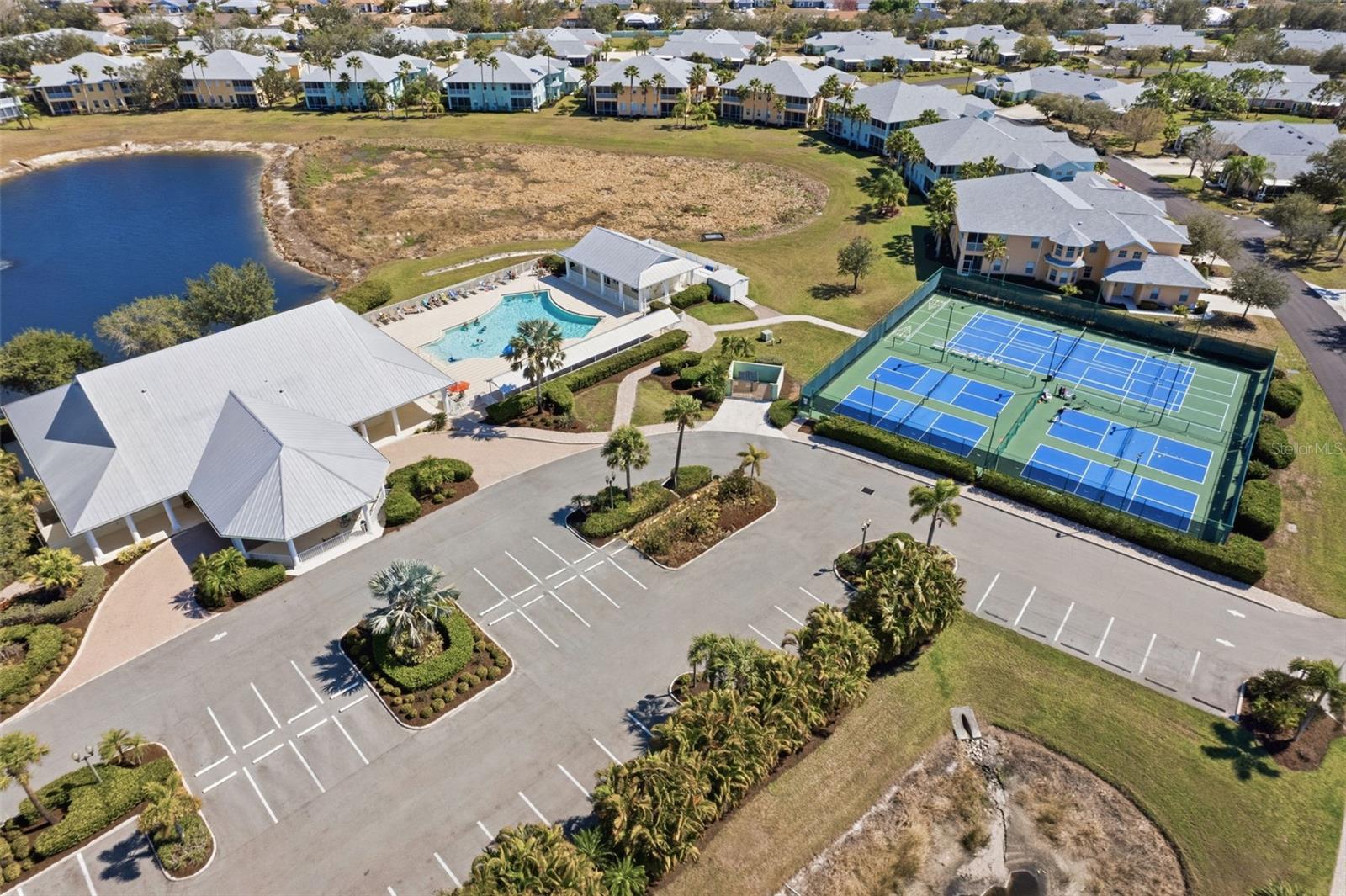 LAKE VIEW CONDO AT HERITAGE - Residential