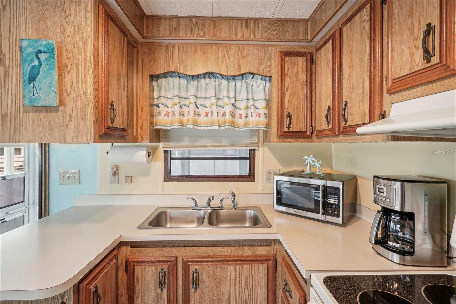 HOLIDAY TRAVEL PARK ENGLEWOOD - Residential