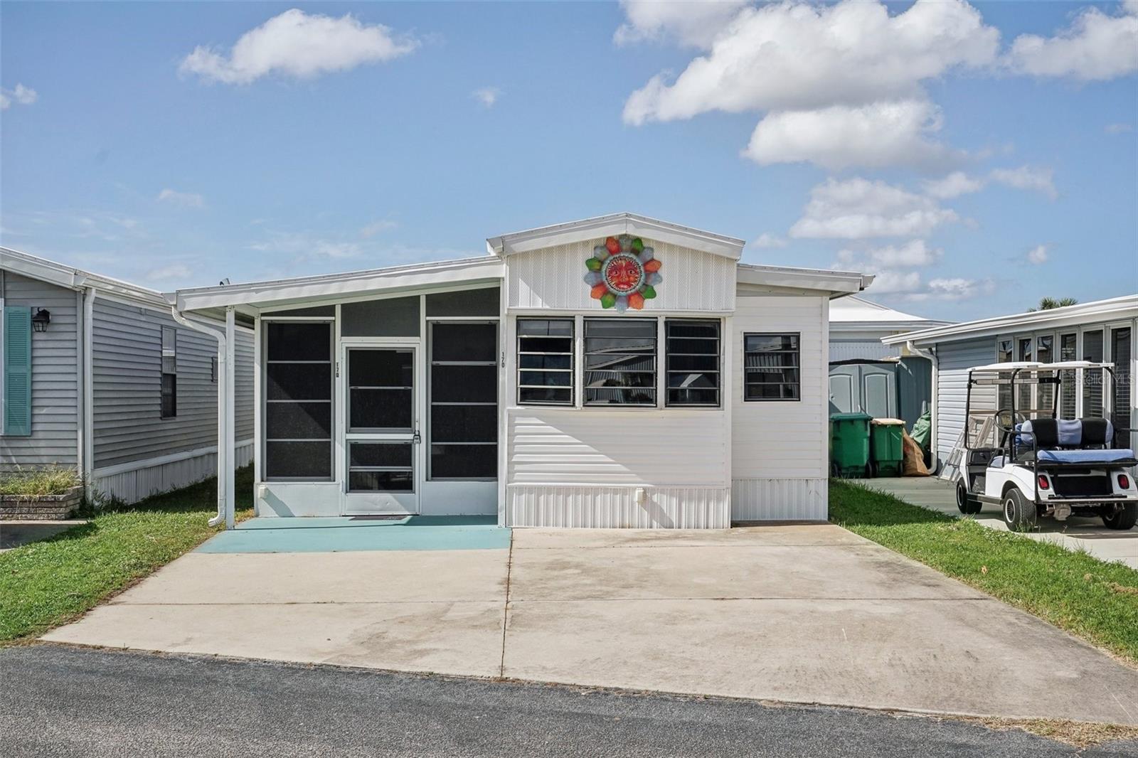 HOLIDAY TRAVEL PARK ENGLEWOOD - Residential