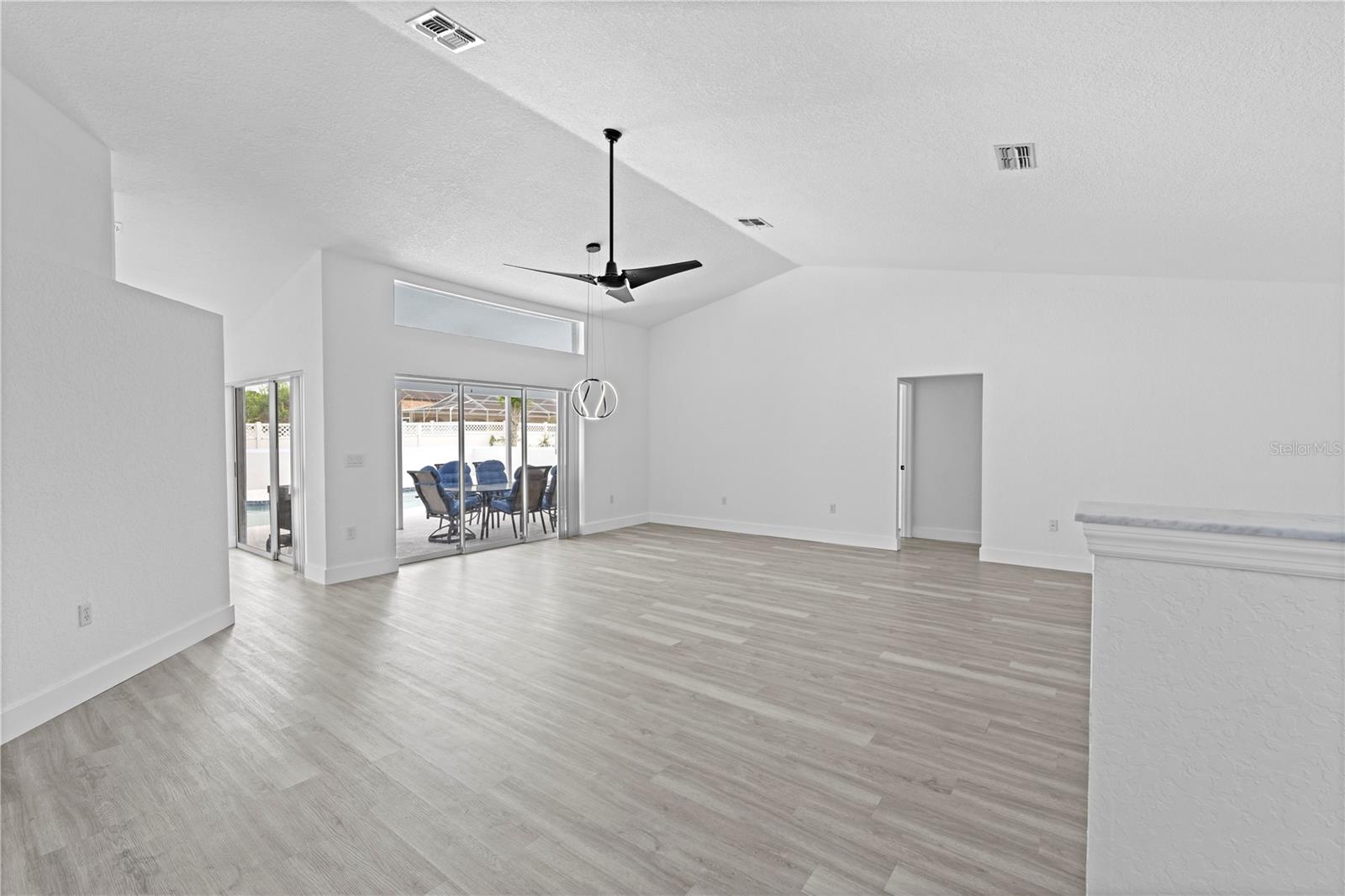 11158 MAYFLOWER ROAD