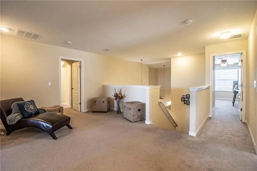 WORTHINGTON - Residential Lease