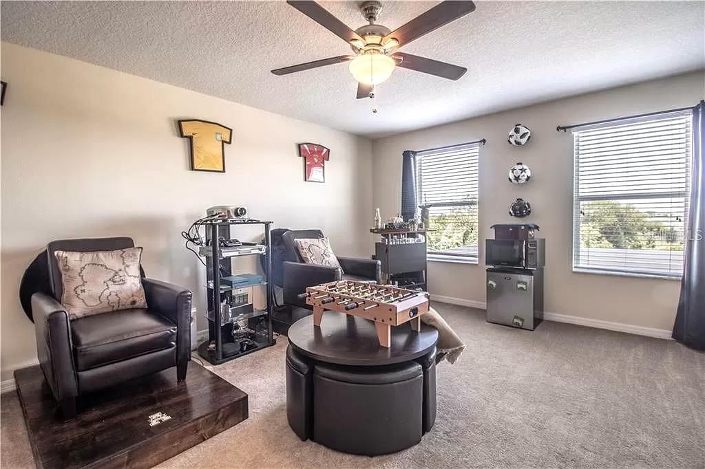 WORTHINGTON - Residential Lease