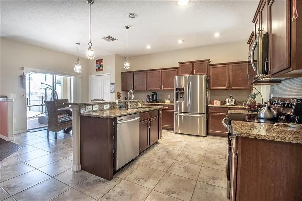 WORTHINGTON - Residential Lease