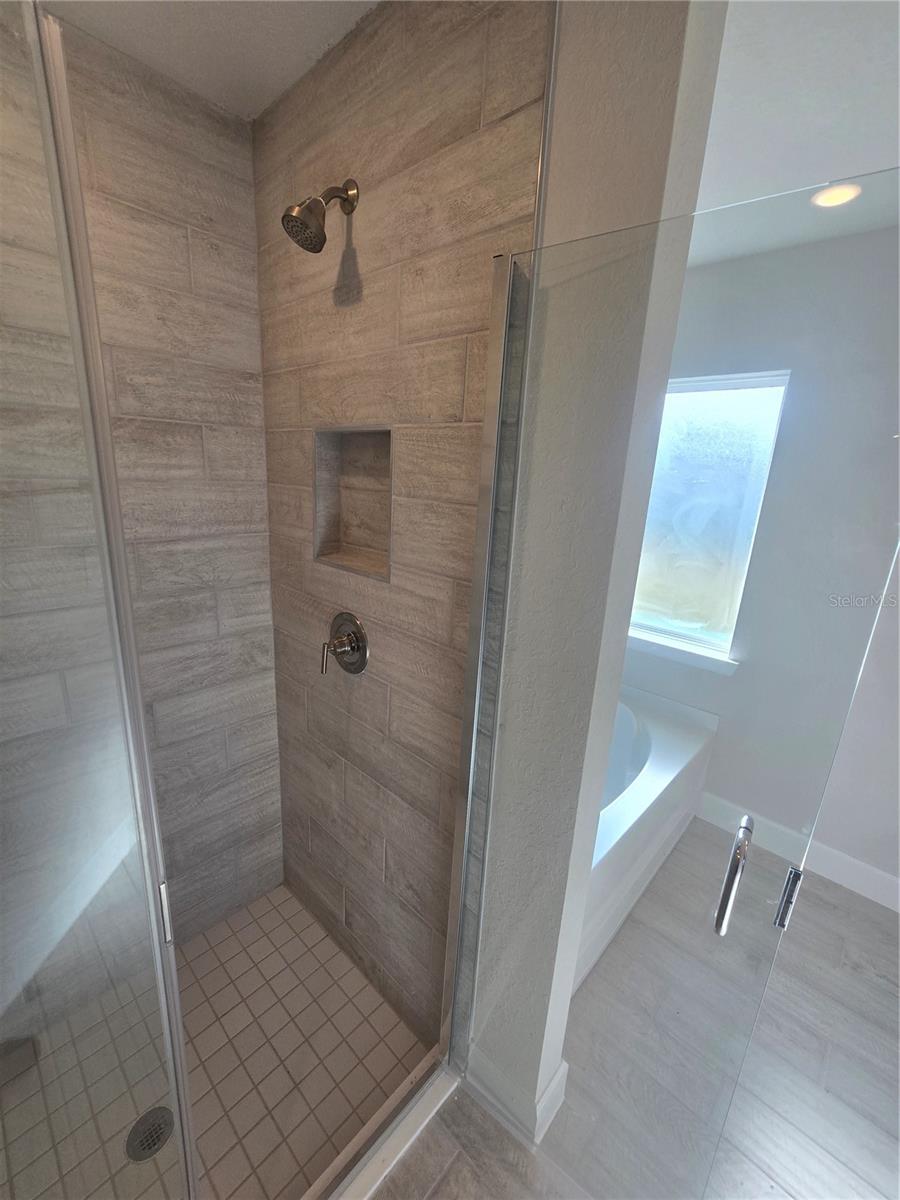 WYLD PALMS - Residential