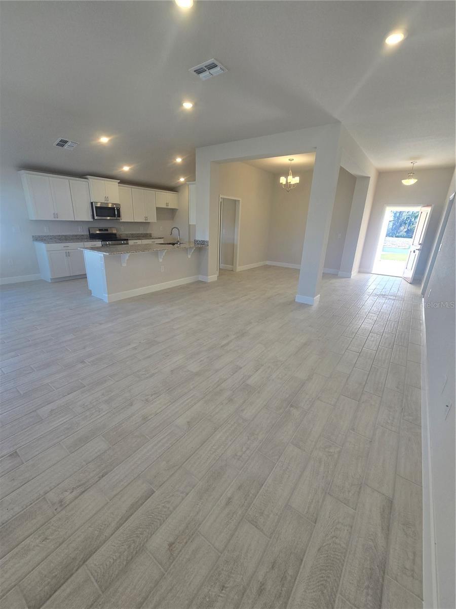 WYLD PALMS - Residential