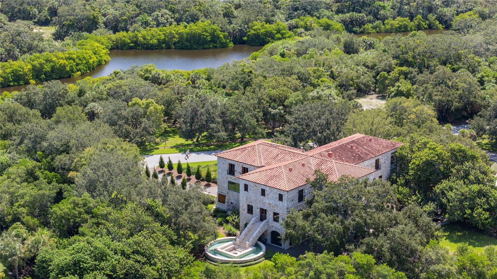 1571 OCEANVIEW DRIVE