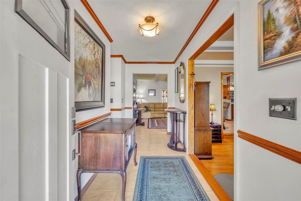 Photo of 606 Ponderosa Drive, Saint Cloud, FL 34769 (MLS # S5143117)