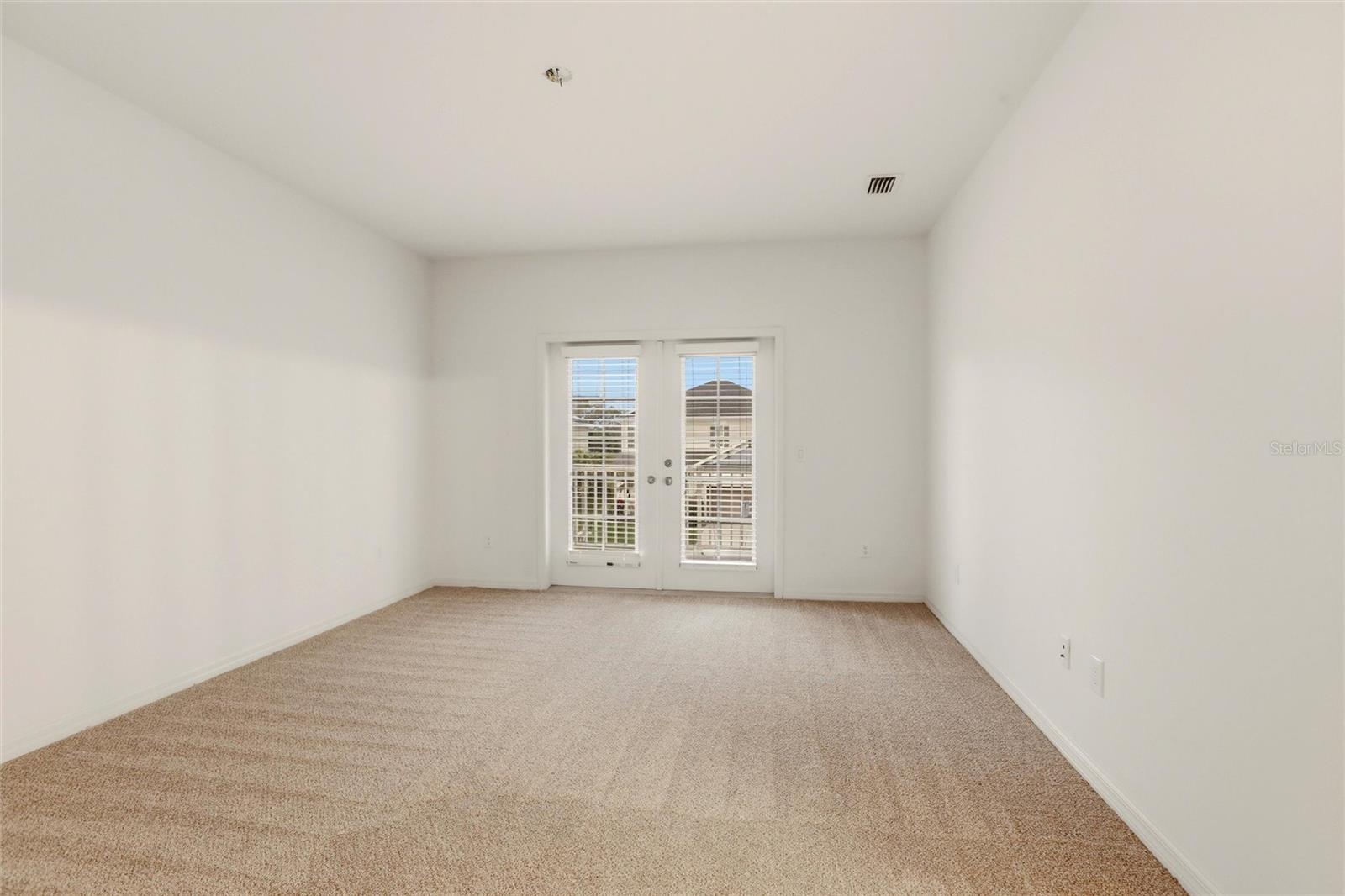 ARBOR LAKES ON PALMER RANCH - Residential