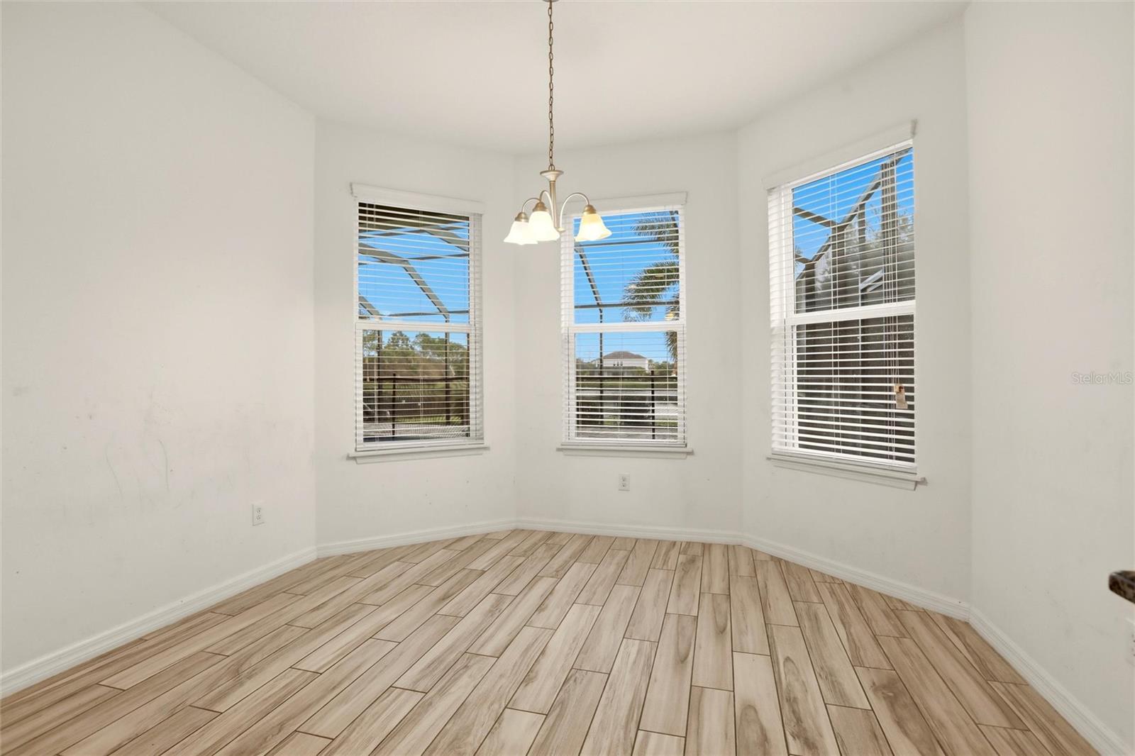 ARBOR LAKES ON PALMER RANCH - Residential