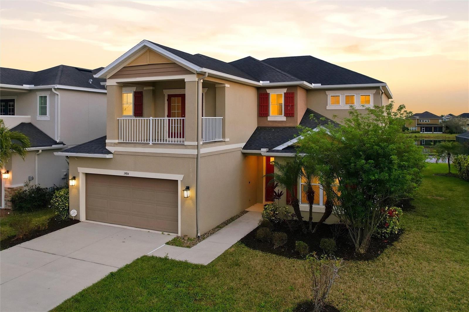 ARBOR LAKES ON PALMER RANCH - Residential