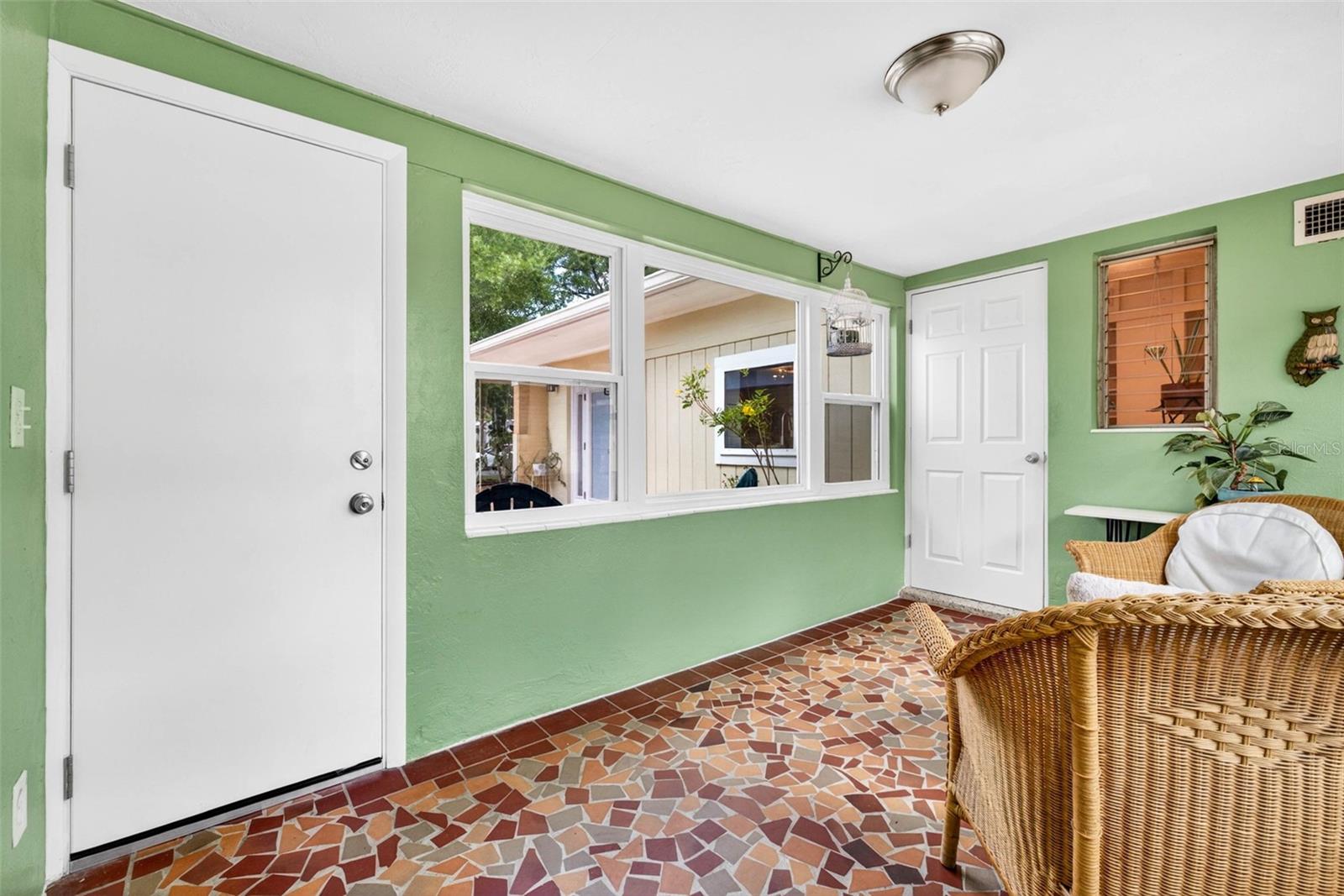 TEMPLE TERRACE RIVERSIDE SUB - Residential