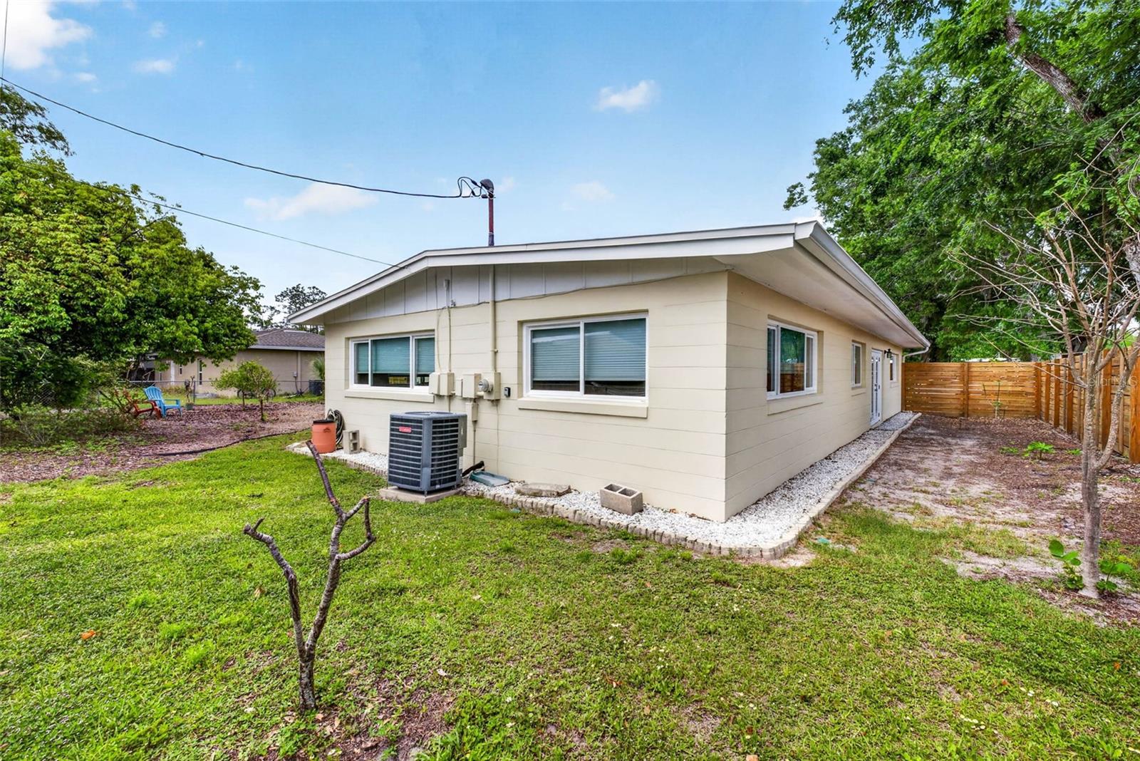 TEMPLE TERRACE RIVERSIDE SUB - Residential