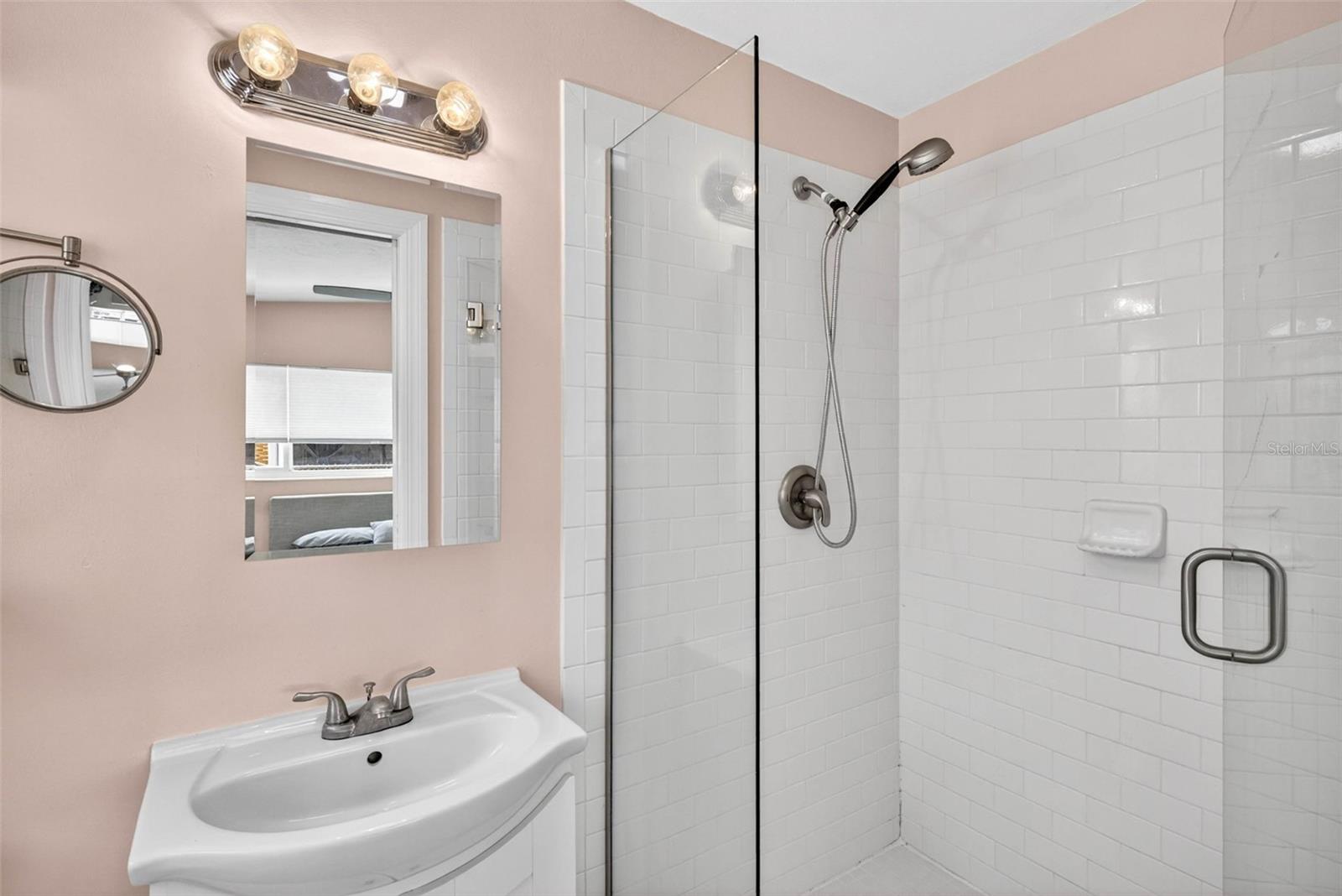 TEMPLE TERRACE RIVERSIDE SUB - Residential